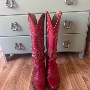 Tecovas Abby Scarlet 7.5